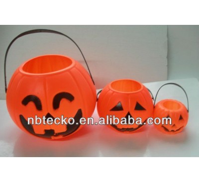 Food grade plastic pumpkin bucket portable Halloween candy bucket